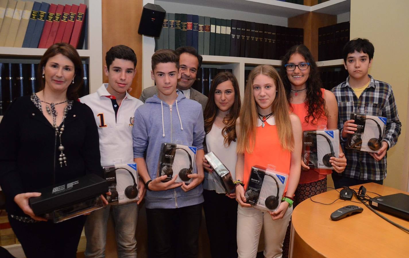 Viernes, 15 de mayo. Entrega de premios de la XII edición del Concurso Escolar de Periodismo en la sede del Diario HOY. Fotografías: Casimiro Moreno.
