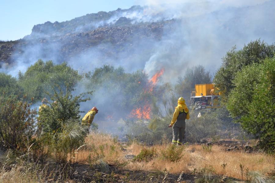 Incendio en la Sierra de San Serván