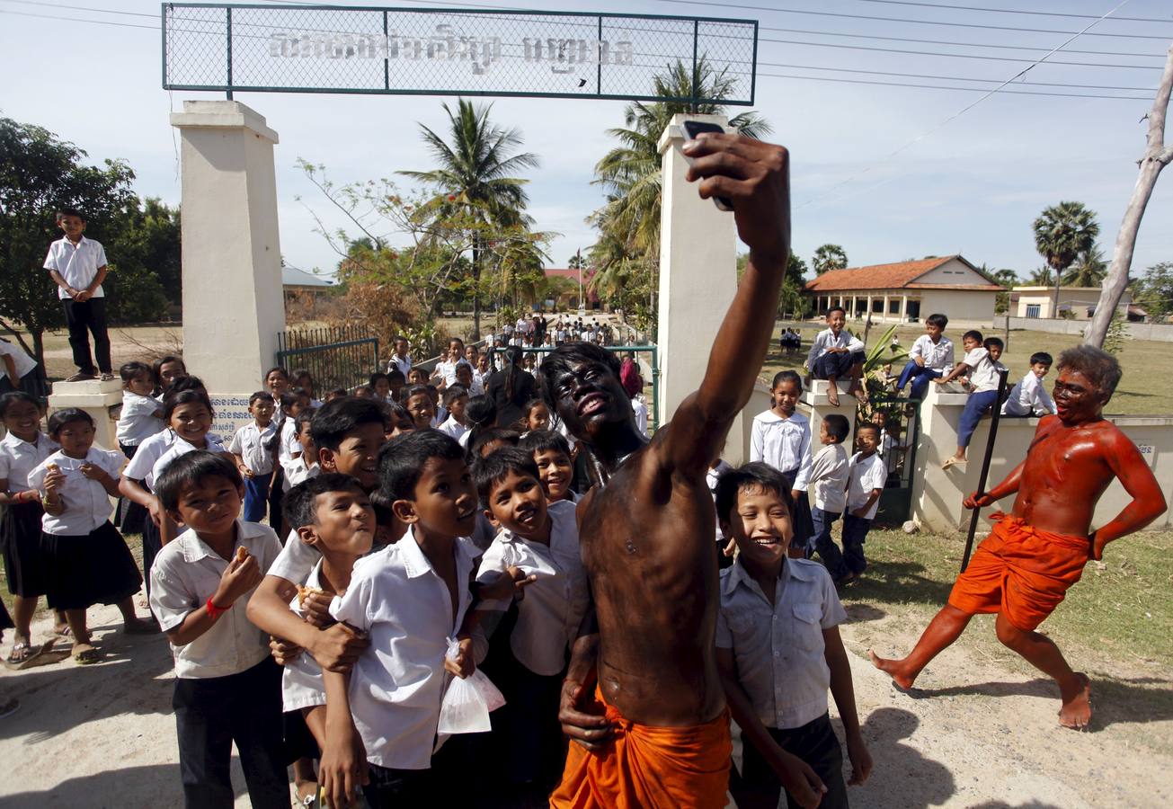 Muestra de respeto a Neakta Pring Ka-Ek