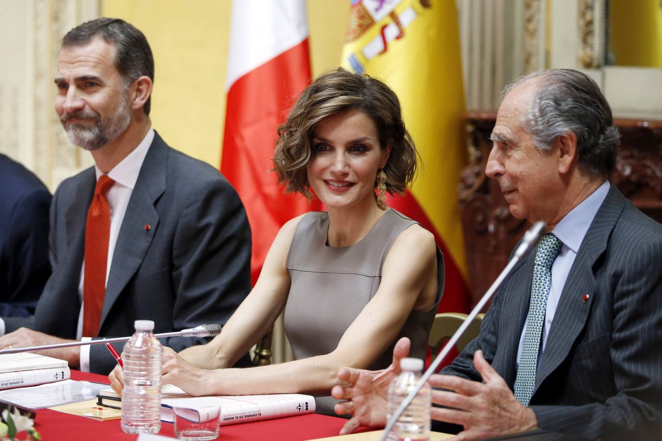 Jueves, 4 de junio: El Rey Felipe VI clausura del Foro Económico Franco-Español celebrado en el Hotel Intercontinental de París , en el último acto de la visita de Estado de tres días de los Reyes a Francia. Fotografía: Ballesteros.