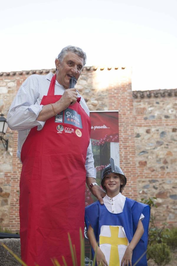 Fernando Romay cocina con cerezas del Jerte en Cáceres