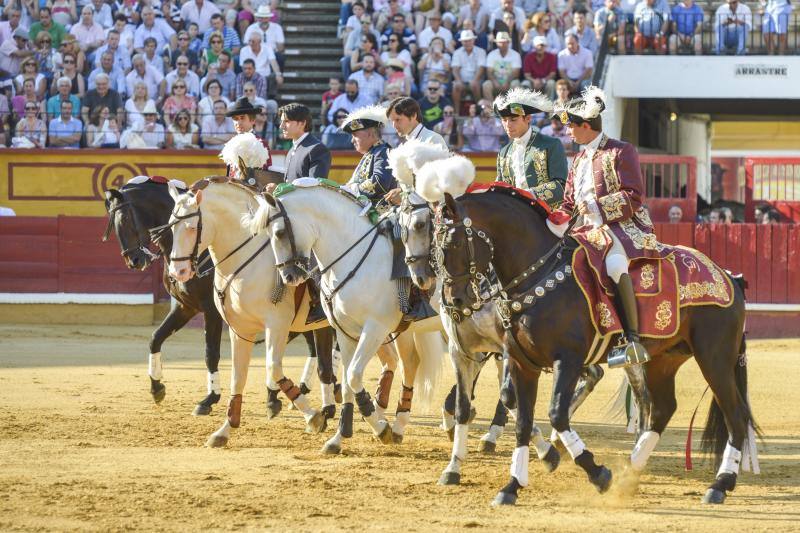 Las mejores imágenes de la corrida de rejones