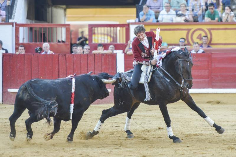 Las mejores imágenes de la corrida de rejones