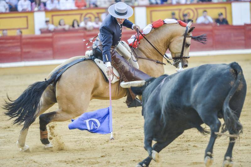 Las mejores imágenes de la corrida de rejones