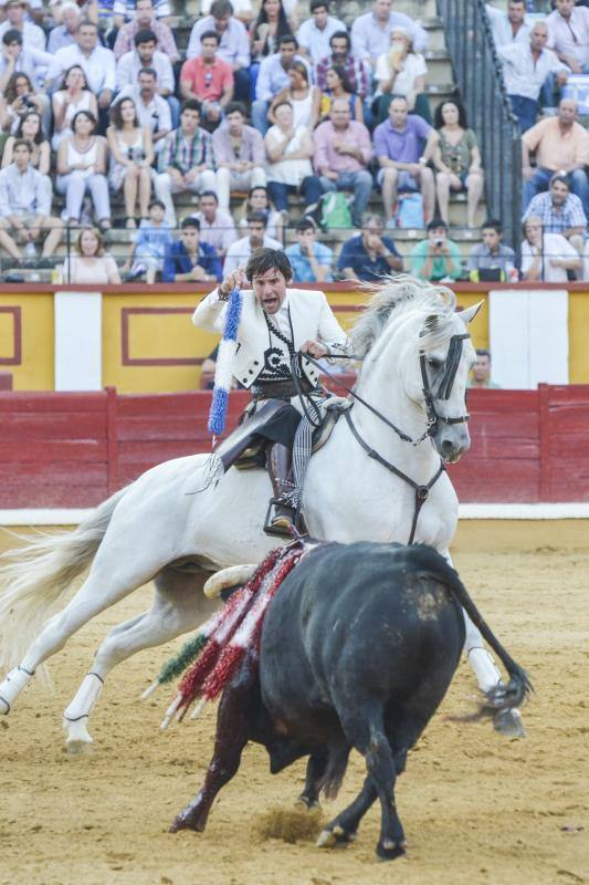 Las mejores imágenes de la corrida de rejones