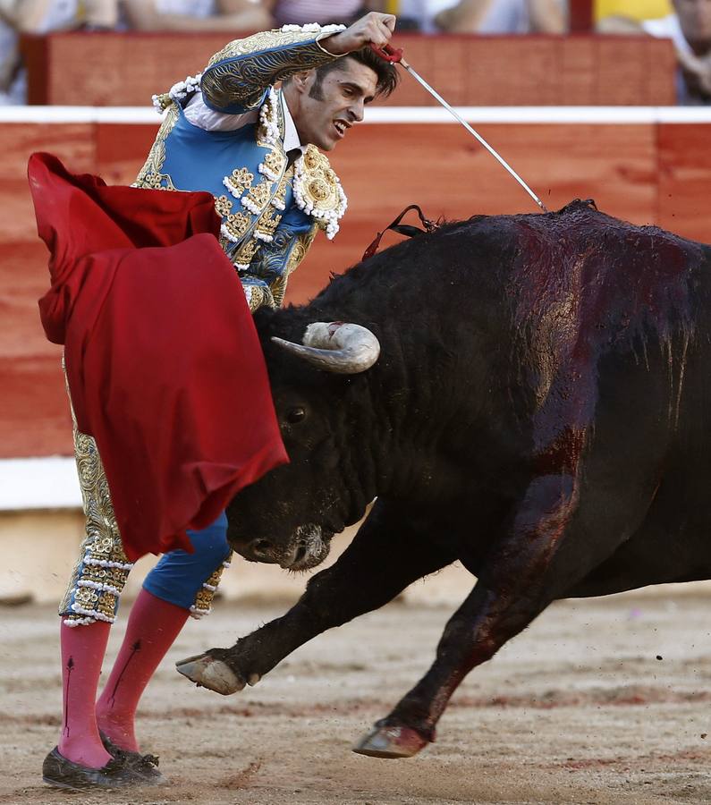 Talavante, silenciado por el lote que le tocó en Pamplona
