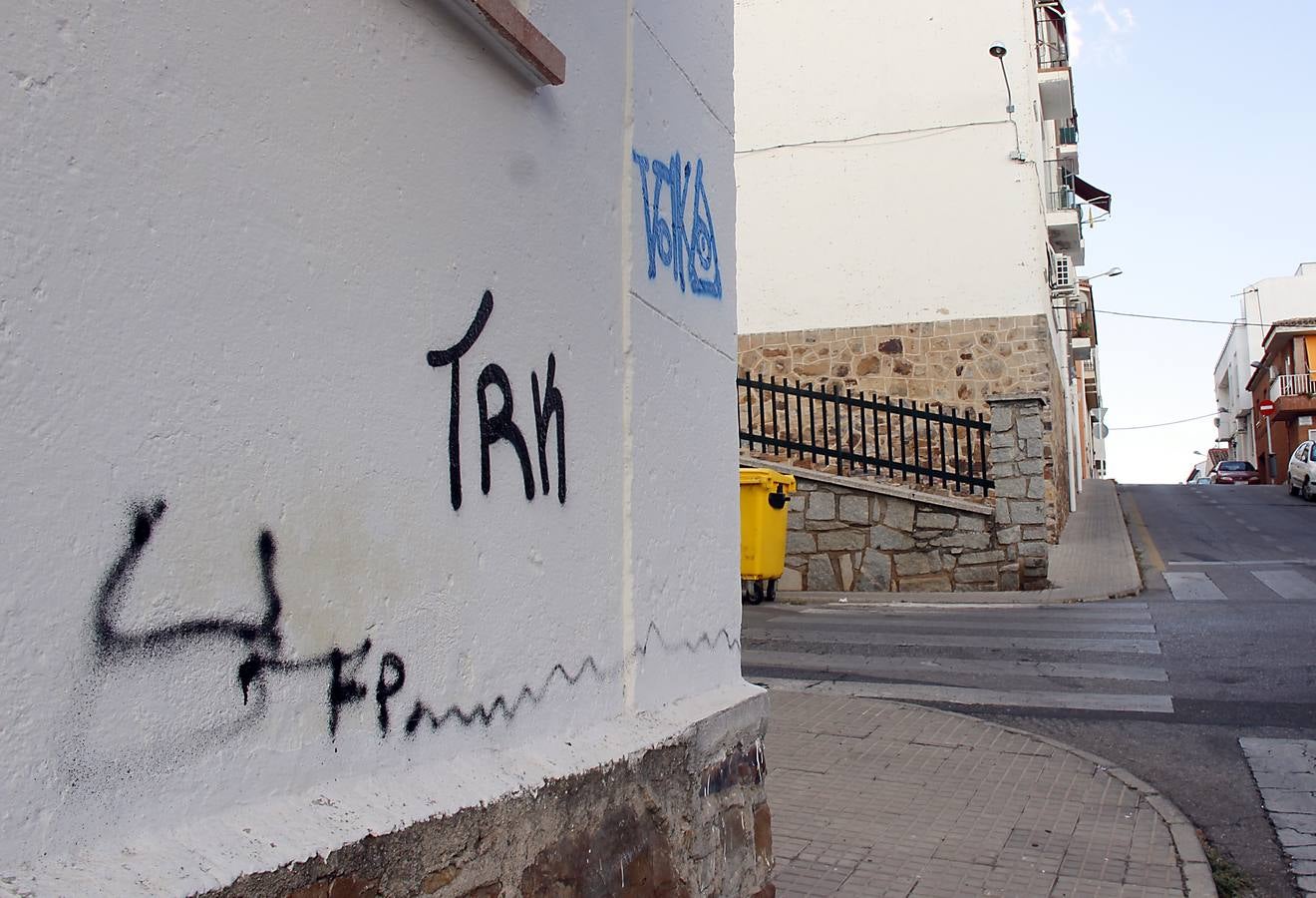 La Plaza de Italia, objeto de una oleada de pintadas