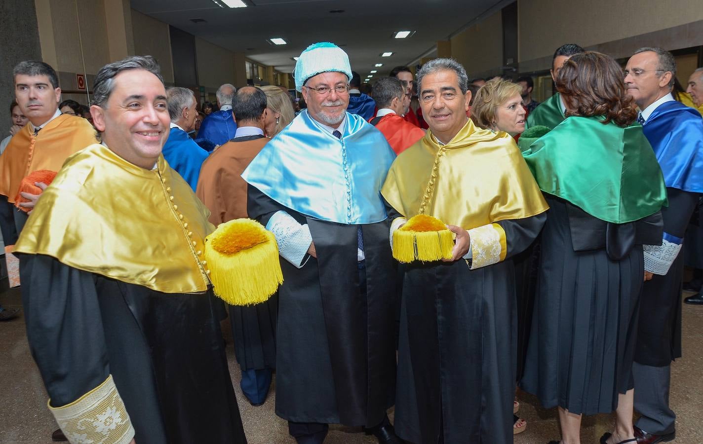 Viernes, 4 de septiembre: El rector de la Universidad de Extremadura, Segundo Pírz, y el presidente de la Junta de Extremadura,  Guillermo Fernández Vara, presidieron el Acto de Apertura Solemne del Curso Académico de la UEx 2015/2016. Fotografía: Casimiro Moreno