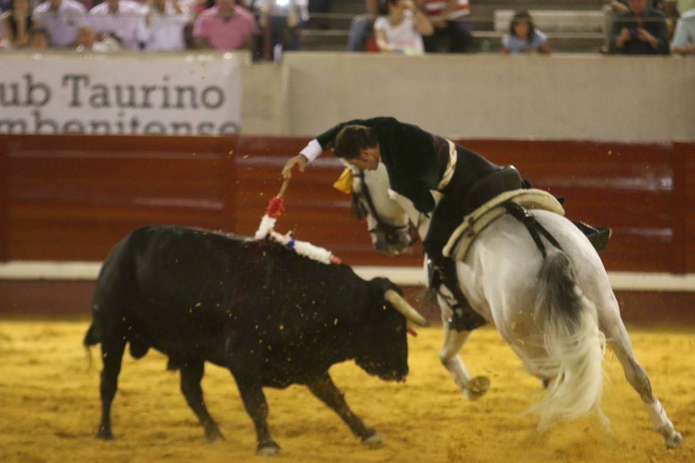 Los rejones triunfan en Don Benito