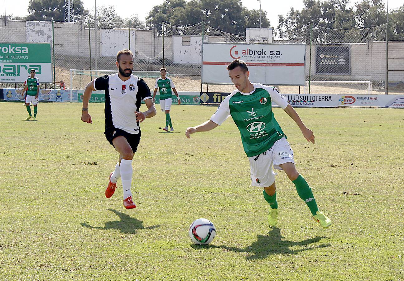 Victoria del Cacereño ante el Burgos (1-0)