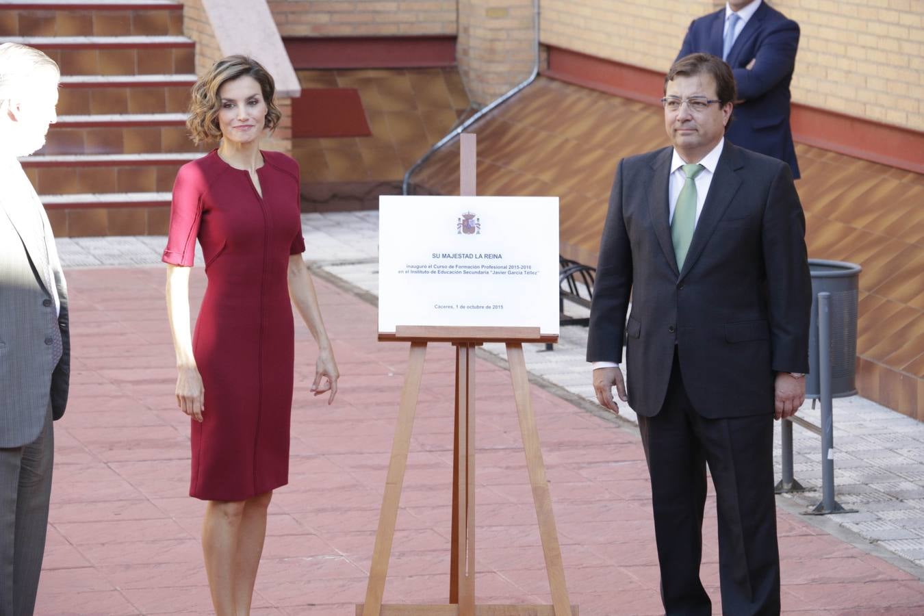 Jueves, 1 de octubre: Doña Letizia inaugura de manera oficial el curso de FP en Cáceres y defiende esta modalidad de enseñaza, que cuenta con 800.000 alumnos en todo el país. Fotografías: Jorge Rey y Lorenzo Cordero.