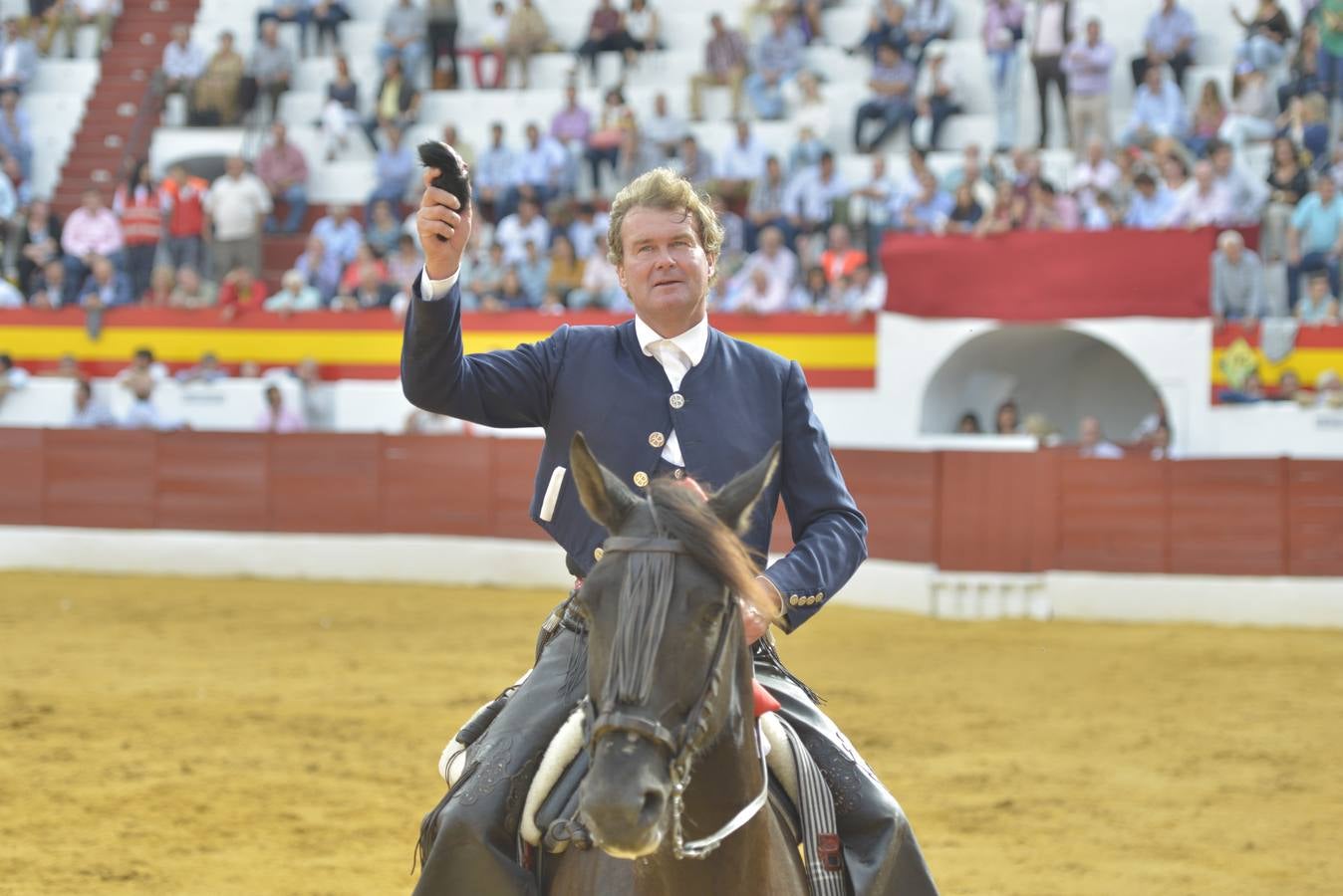 Tarde triunfal de rejones en Zafra