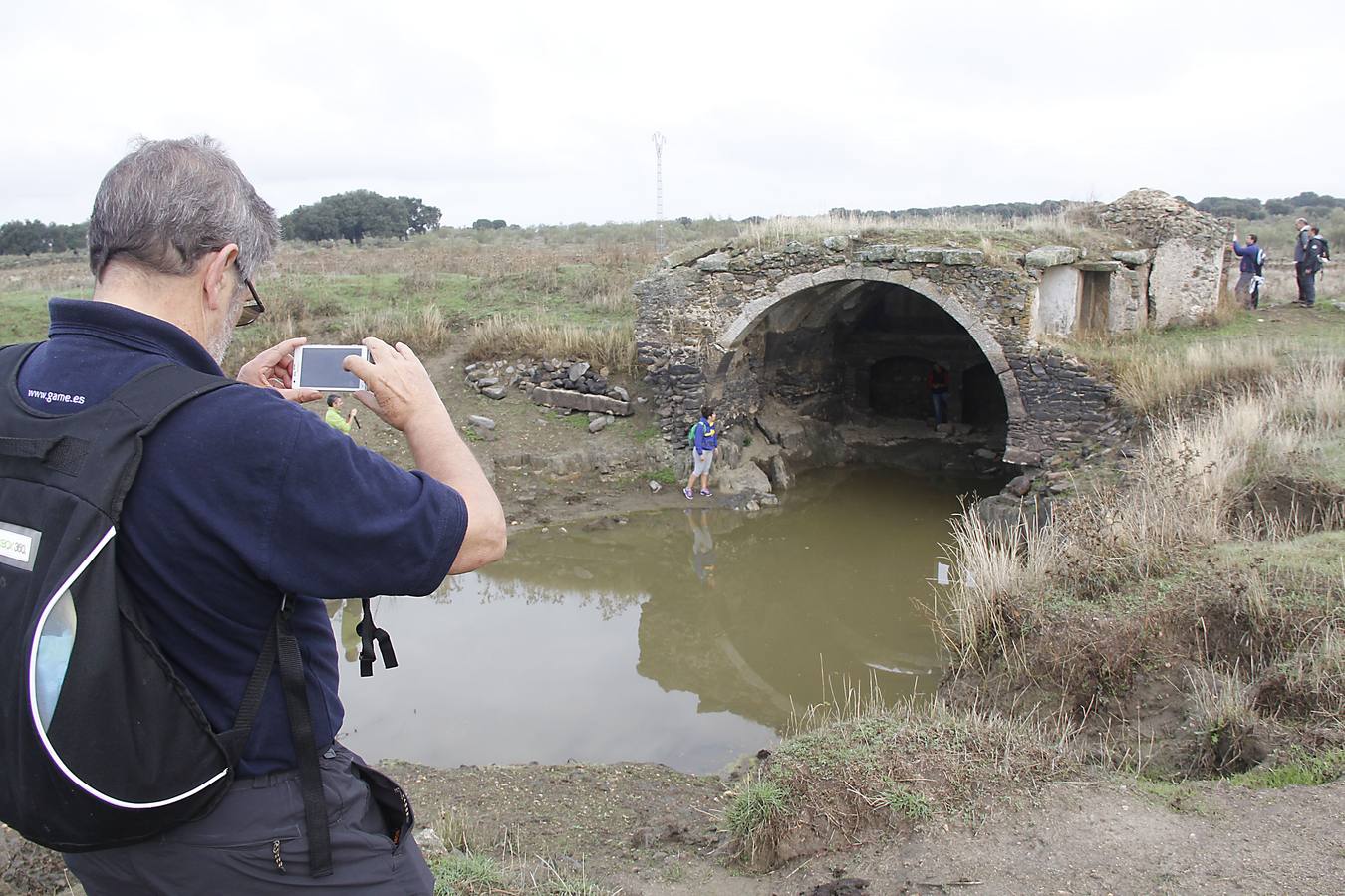 Ruta senderista para pedir la protección de la ermita de San Jorge