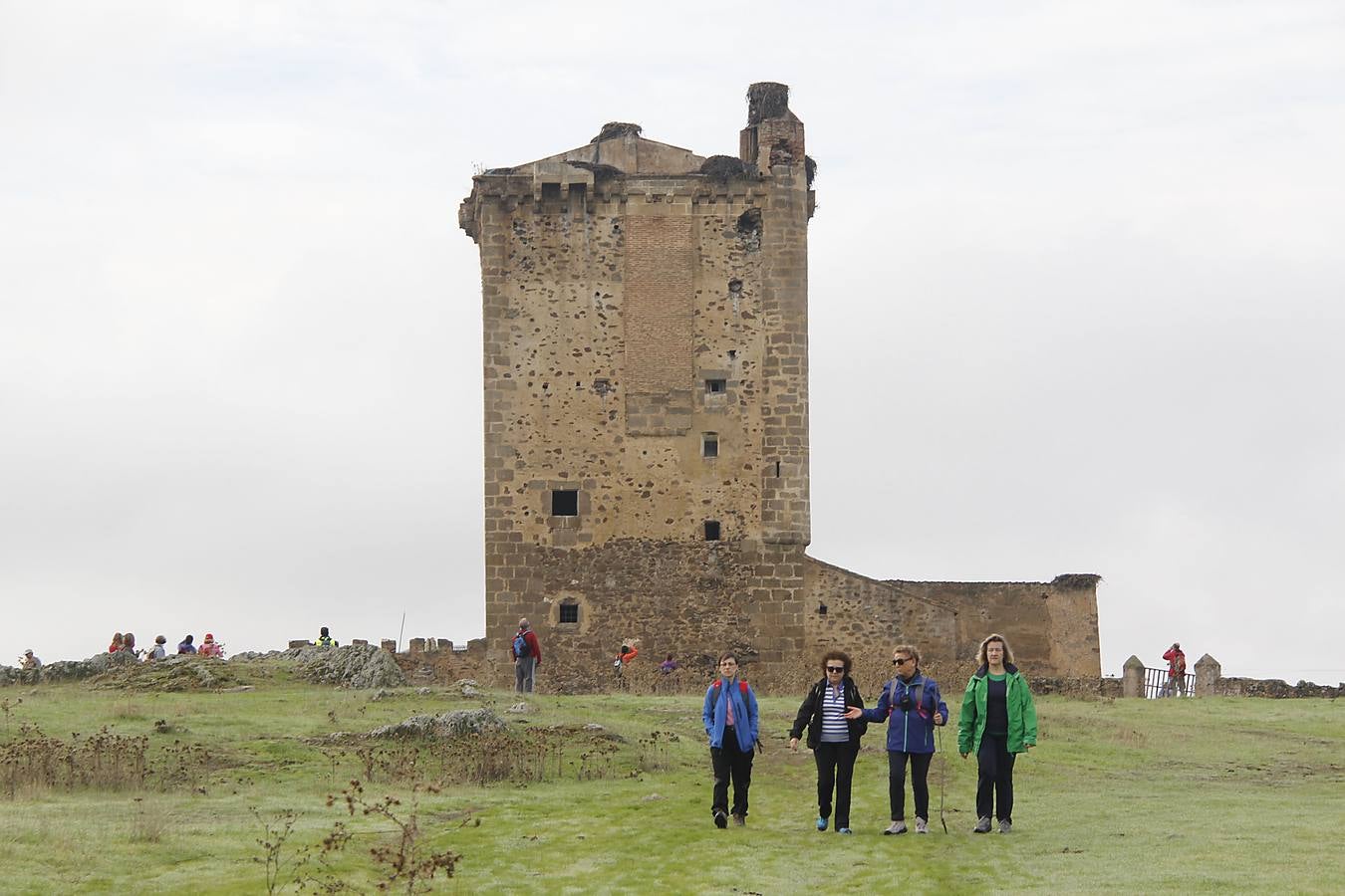 Ruta senderista para pedir la protección de la ermita de San Jorge