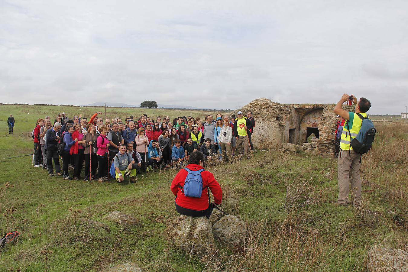 Ruta senderista para pedir la protección de la ermita de San Jorge