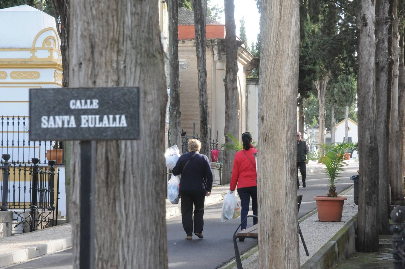 El cementerio emeritense habilitará una zona para columbarios