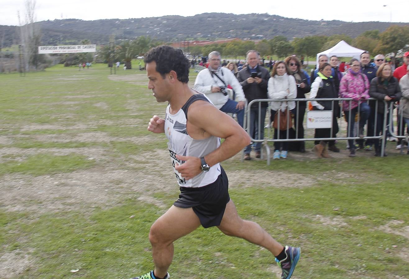 Más de 1.200 atletas, en el Trofeo Diputación de Campo a Través