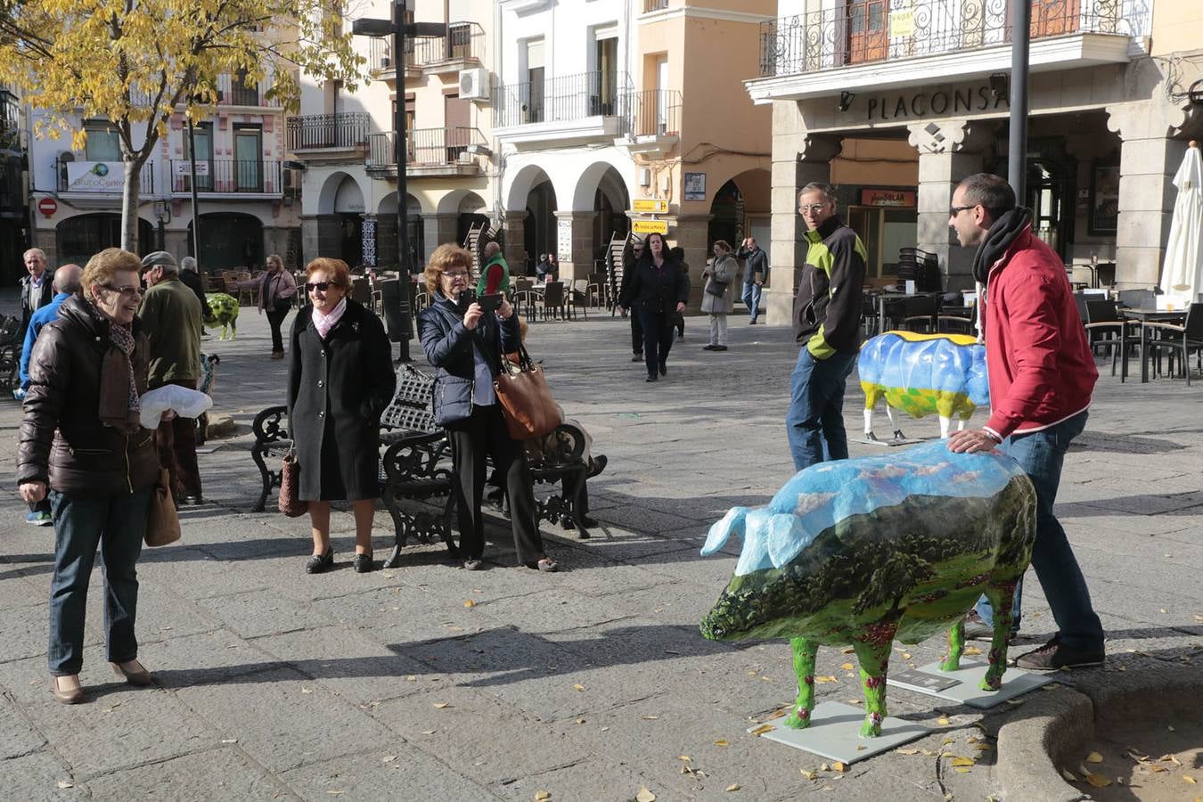 Inauguración de la Iberian Pork Parade en Plasencia