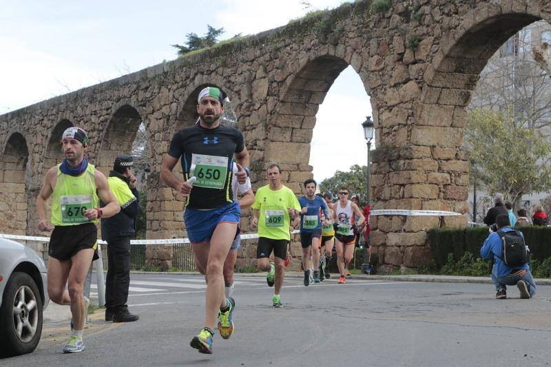 Búscate en la VI media maratón &#039;Ciudad de Plasencia&#039; (1)