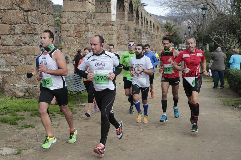 Búscate en la VI media maratón &#039;Ciudad de Plasencia&#039; (1)
