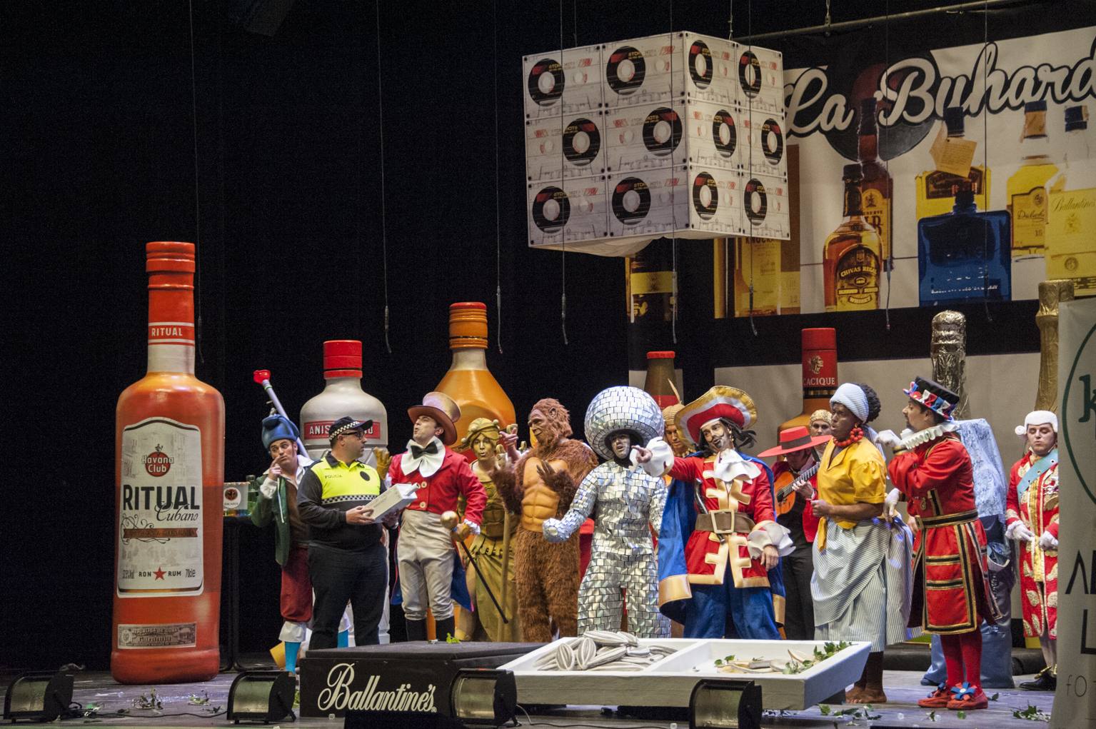 Los Espantaperros, en preliminares