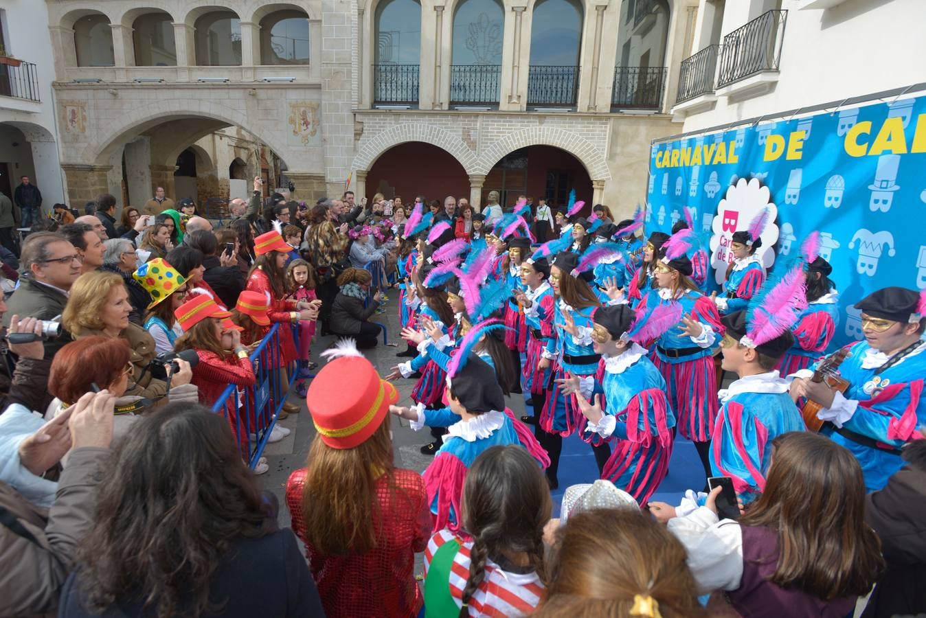 El Carnaval de día coge fuerza