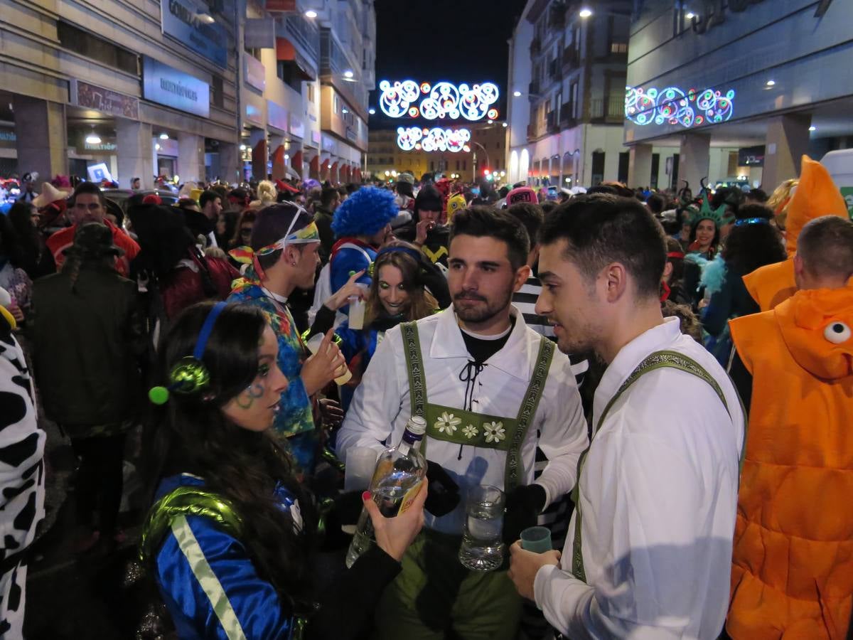 Noche de sábado de Carnaval en Badajoz