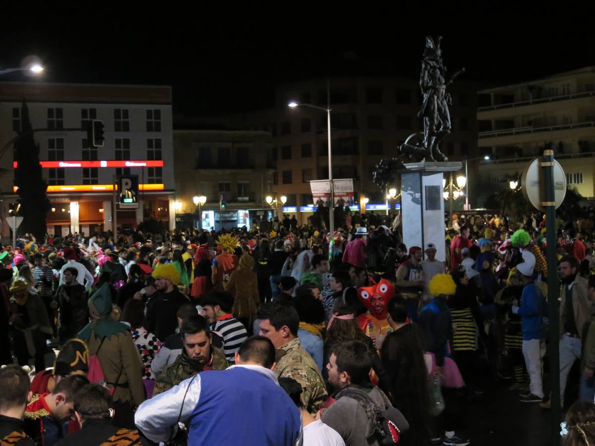Noche de sábado de Carnaval en Badajoz