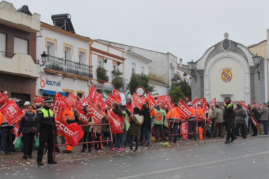 Concentración contra el cierre de la mina Aguablanca en Monesterio