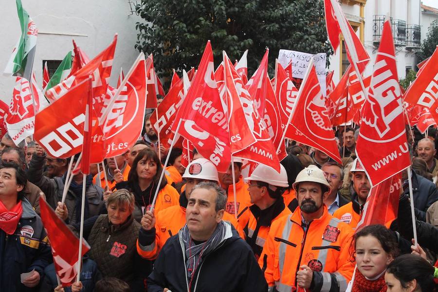 Concentración contra el cierre de la mina Aguablanca en Monesterio