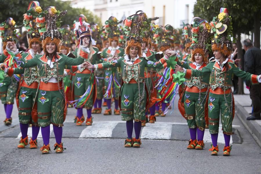 La Garrovilla baila a ritmo de Carnaval