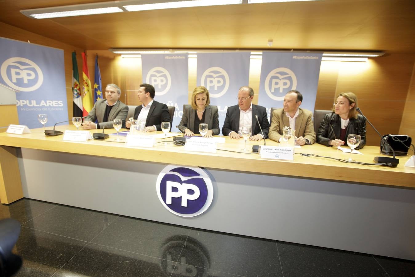 Dolores de Cospedal visita Cáceres