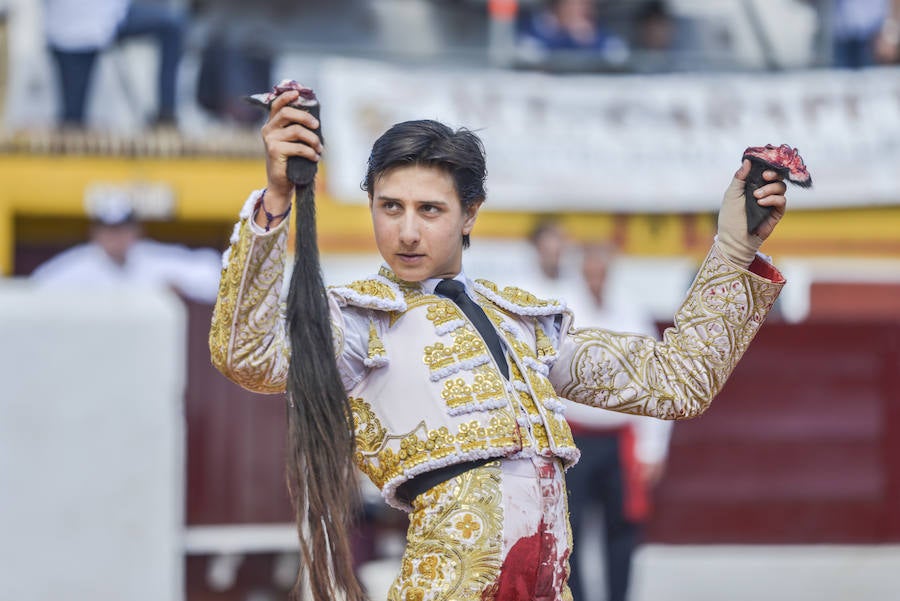 José Garrido y Andrés Roca Rey, dos toreros a los que seguir de cerca