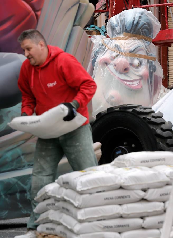 Las fallas ya se pueden ver en las calles de Valencia