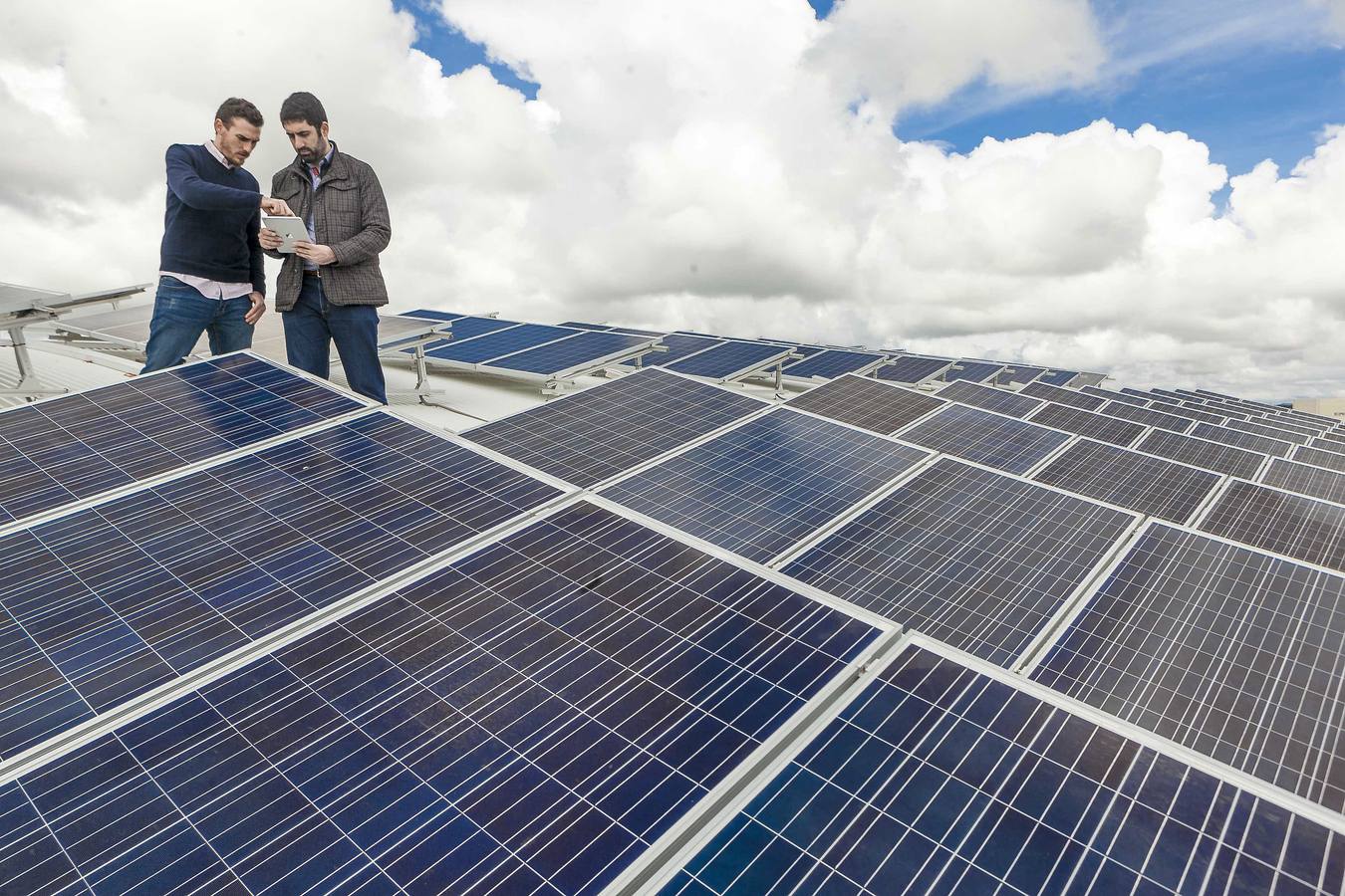 ¿Cómo controlar una fotovoltaica desde la ‘tablet’?