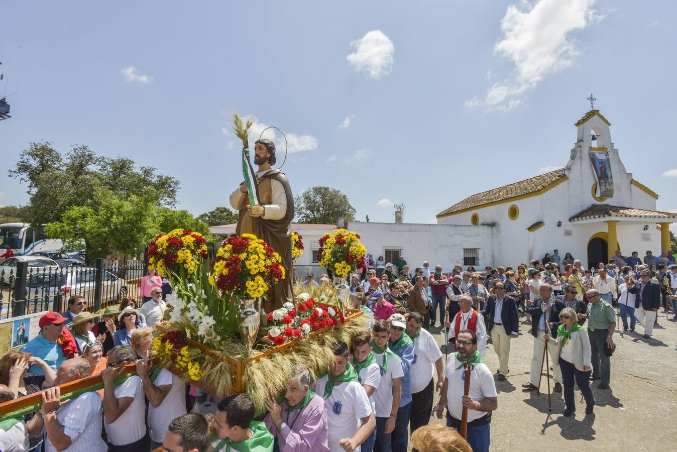 Domingo, 15 de mayo: La romería en honor San Isidro en los campos de Tres Arroyos cumple 60 años entre el fervor popular. Fotografía: JV Arnelas