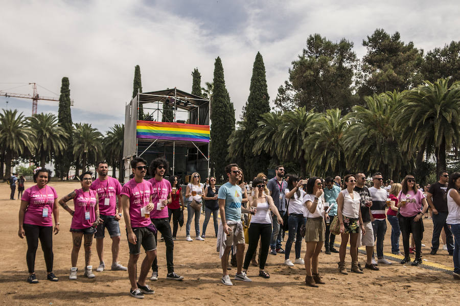 Los Palomos toman las calles de Badajoz