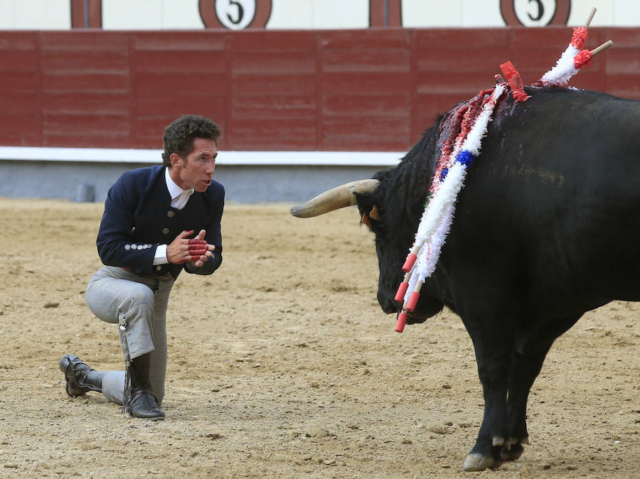 El pacense Leonardo Hernández sale por la puerta grande de las Ventas
