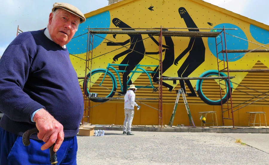 Mural sobre envejecimiento activo en Torremocha.