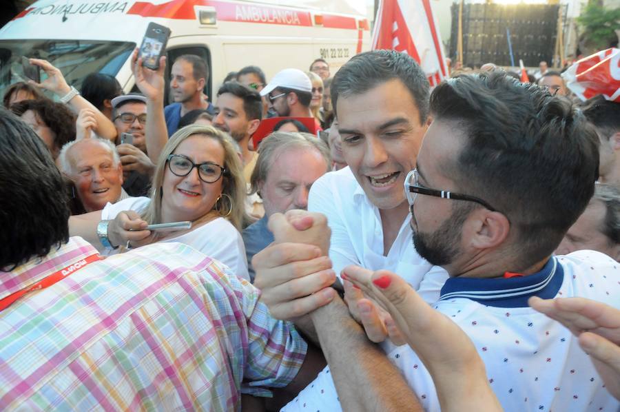 Mitin de Pedro Sánchez en Villanueva