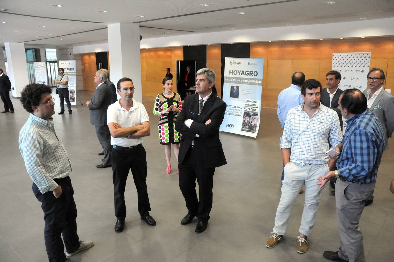 La tercera edición de HOYAGRO se presenta en Don Benito