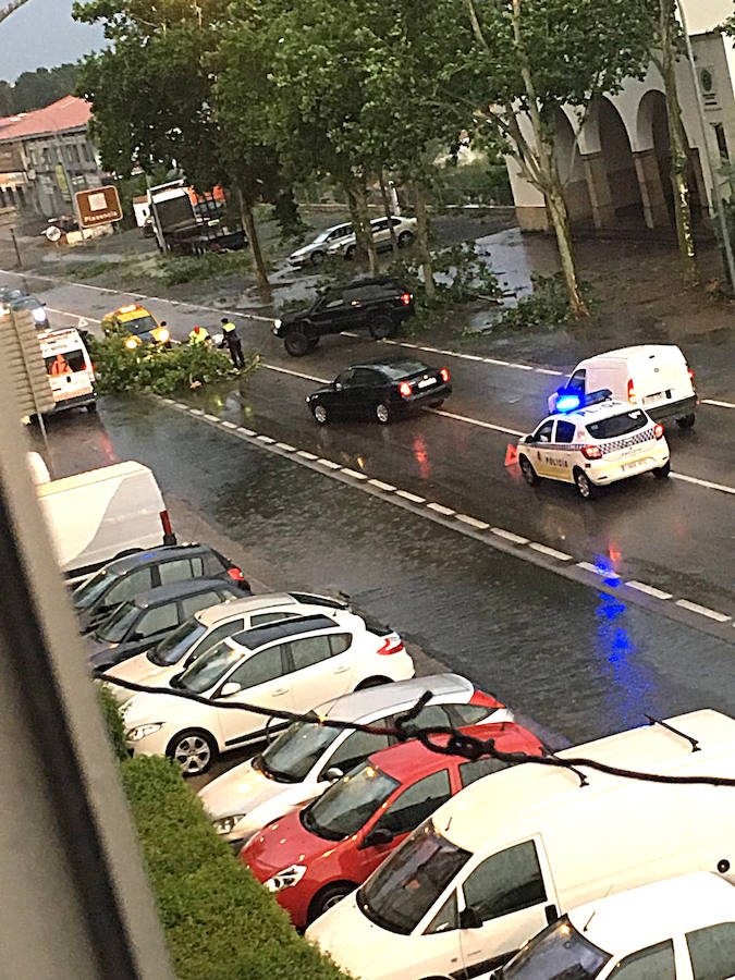 Una fuerte tormenta provoca el caos en Plasencia