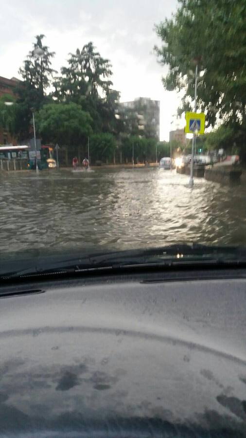 Una fuerte tormenta provoca el caos en Plasencia