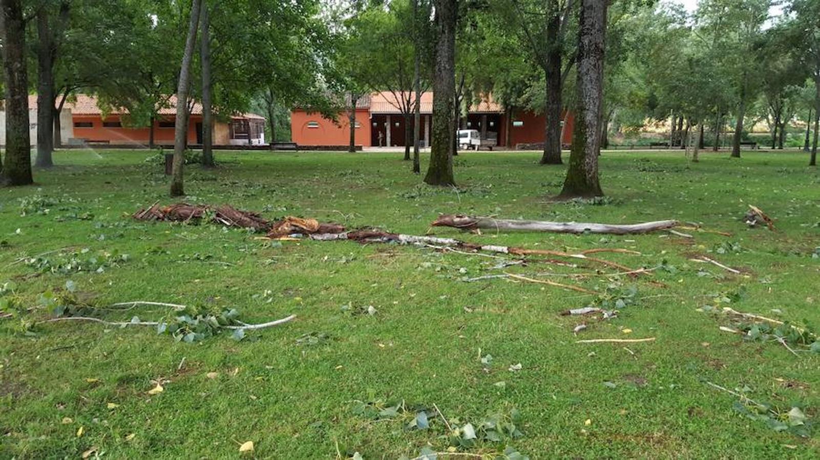 Una fuerte tormenta provoca el caos en Plasencia