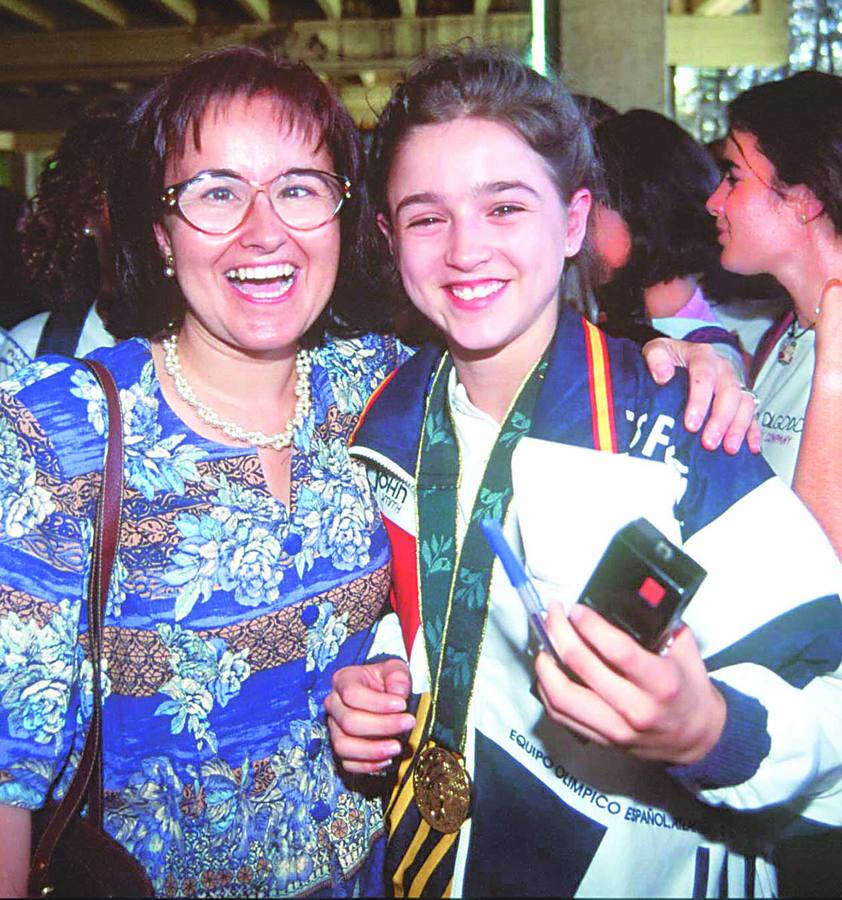 Veinte años del oro olímpico del equipo de Nuria Cabanillas
