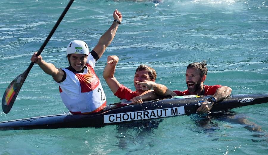 Maialen Chourraut se cuelga la medalla de oro en Río de Janeiro