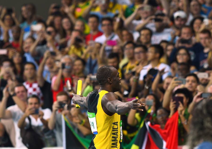 Bolt consuma el triple-triple en el relevo y gana su noveno oro