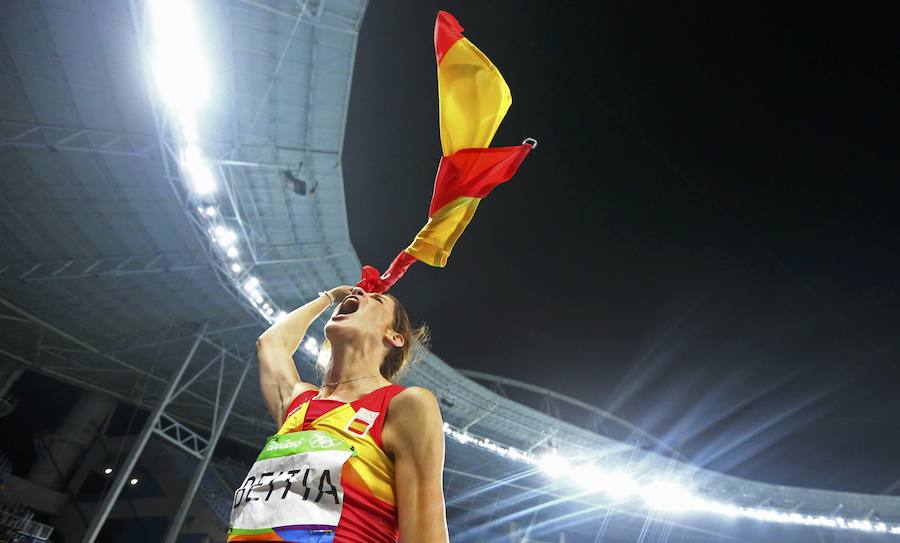 Ruth Beitia, oro en altura, cumple su último sueño con 37 años