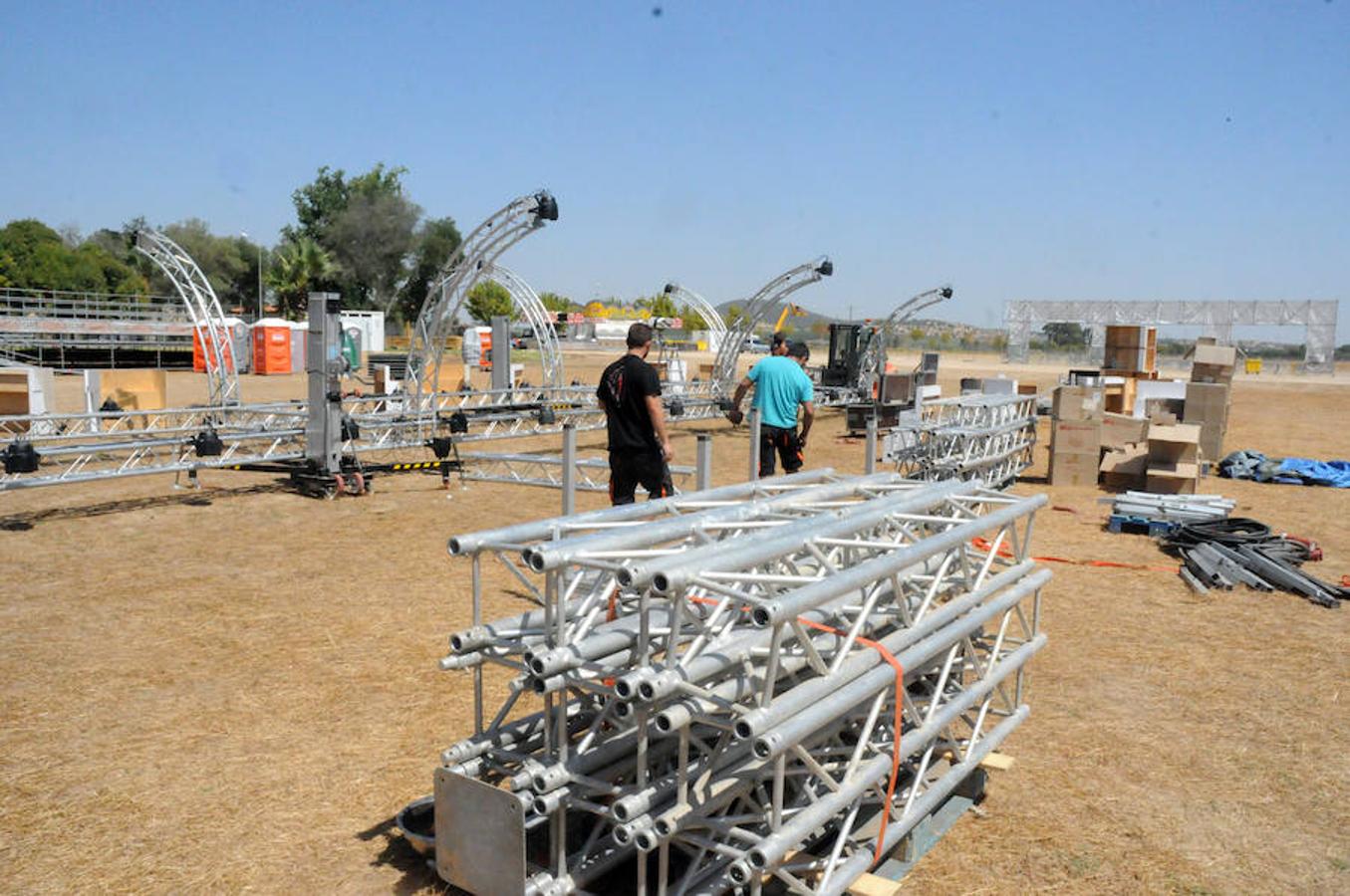 Últimos preparativos para acoger el concierto de David Guetta