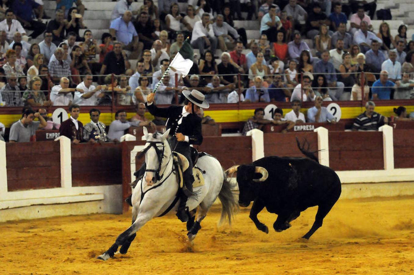 Festival de orejas  a media luz en Mérida